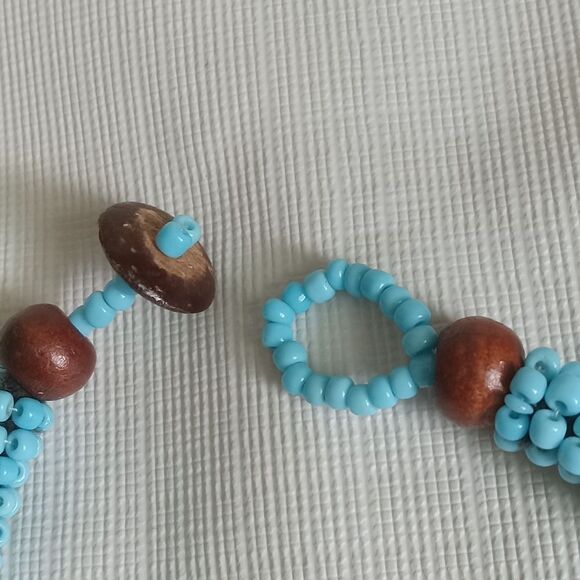 Vintage Turquoise Blue Color Seed Beaded Abalone Shell Teardrop Pendant Necklace - Picture 12 of 12